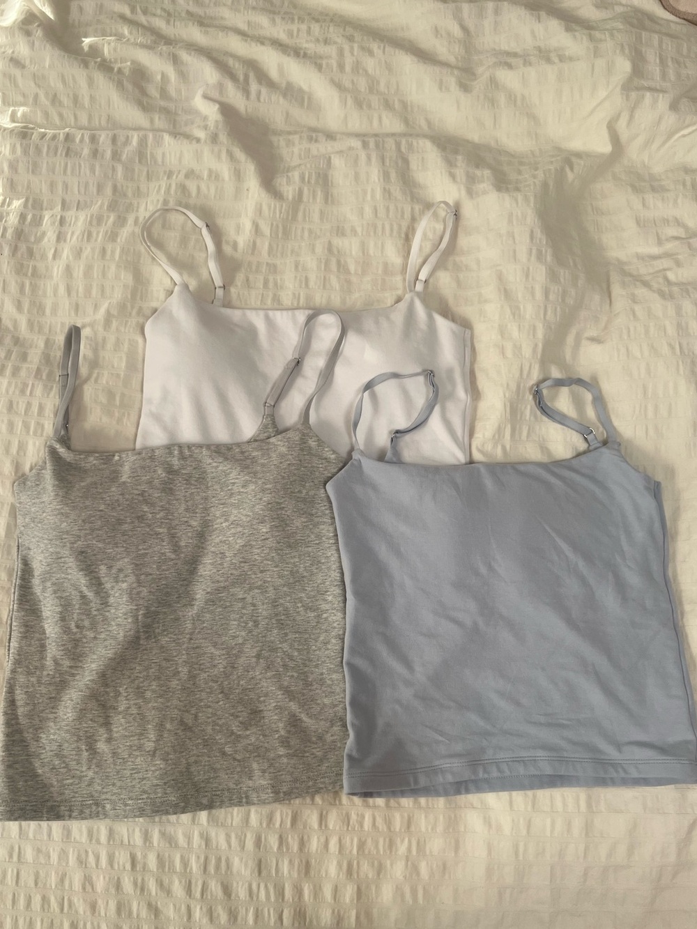 Abercrombie & Fitch Lot of 3 Bra Free Cami Tank Tops